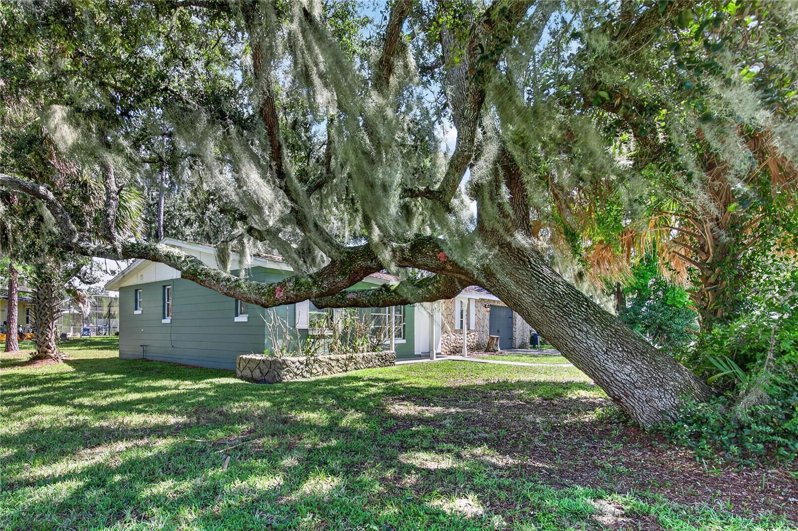 2071 CANAL ROAD