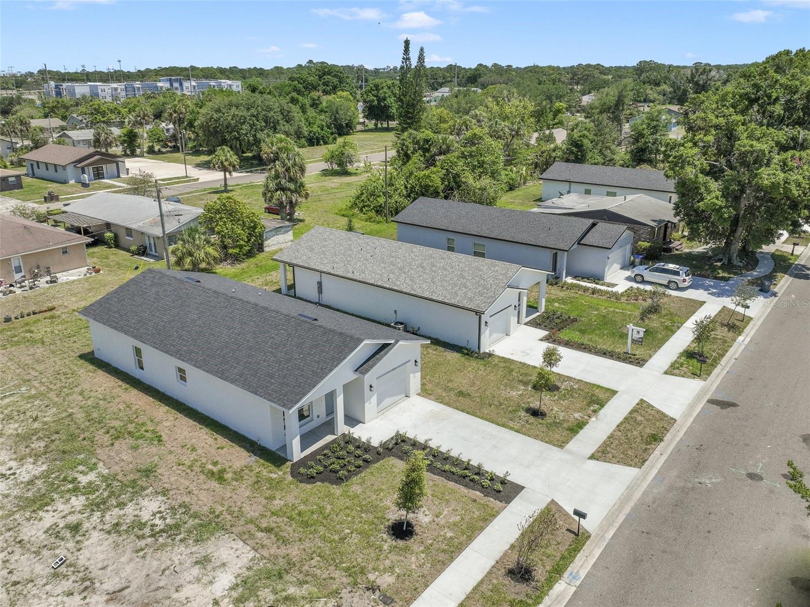 LINCOLN PARK SUB - Residential