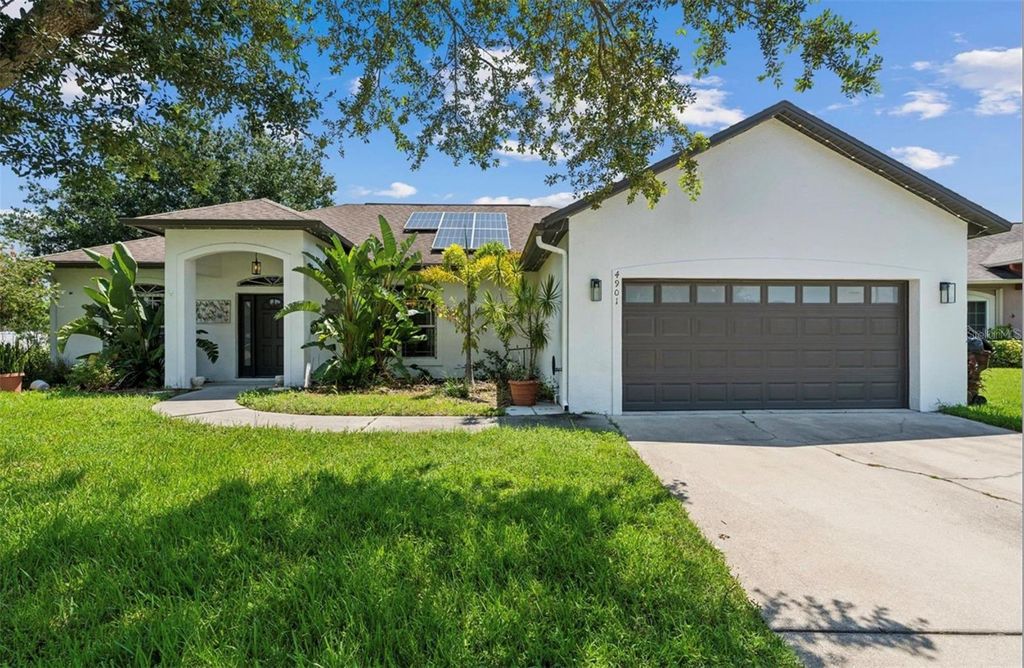 Photo of 4901 Culdesac Court, Saint Cloud, FL 34772 (MLS # O6383798)
