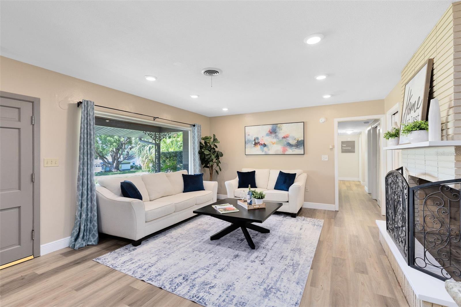 503 LAKE SHORE DRIVE