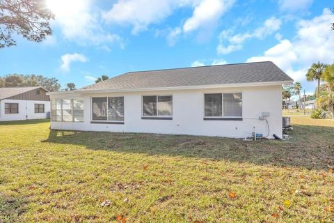 A home in PALM COAST