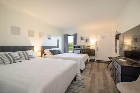 7150 N TAMIAMI TRAIL C-128