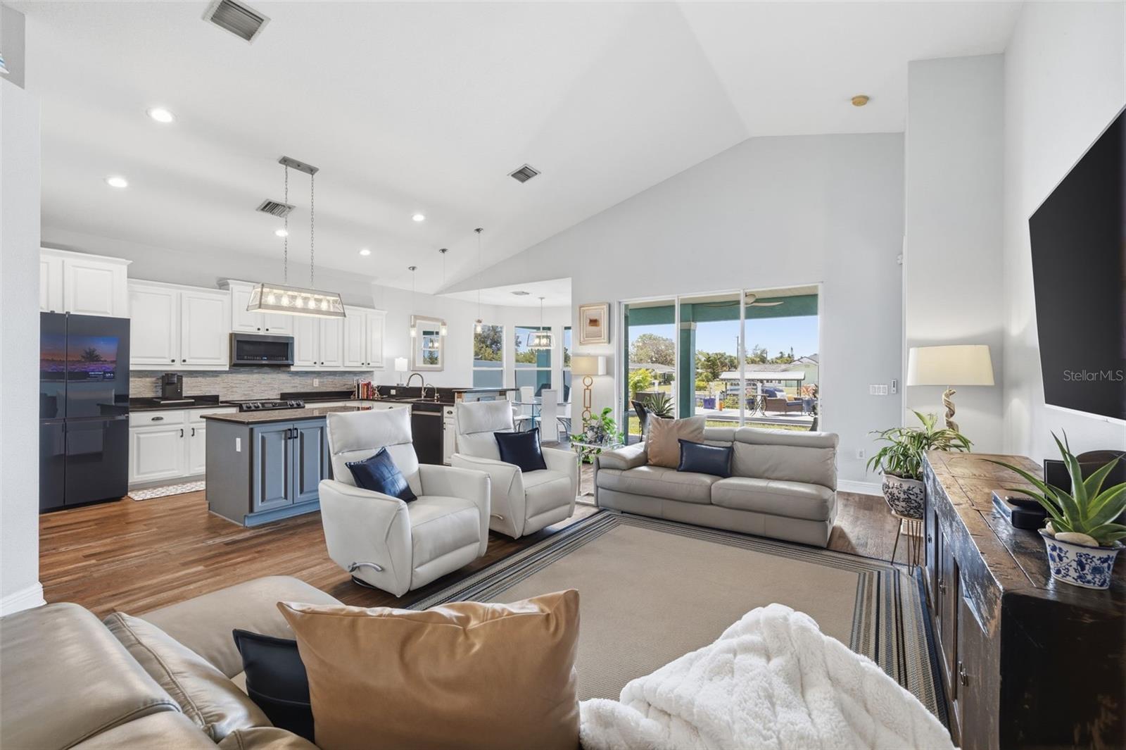 BIMINI BAY - Residential