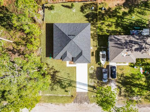 A home in DELAND