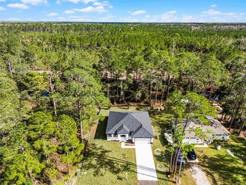 A home in DELAND