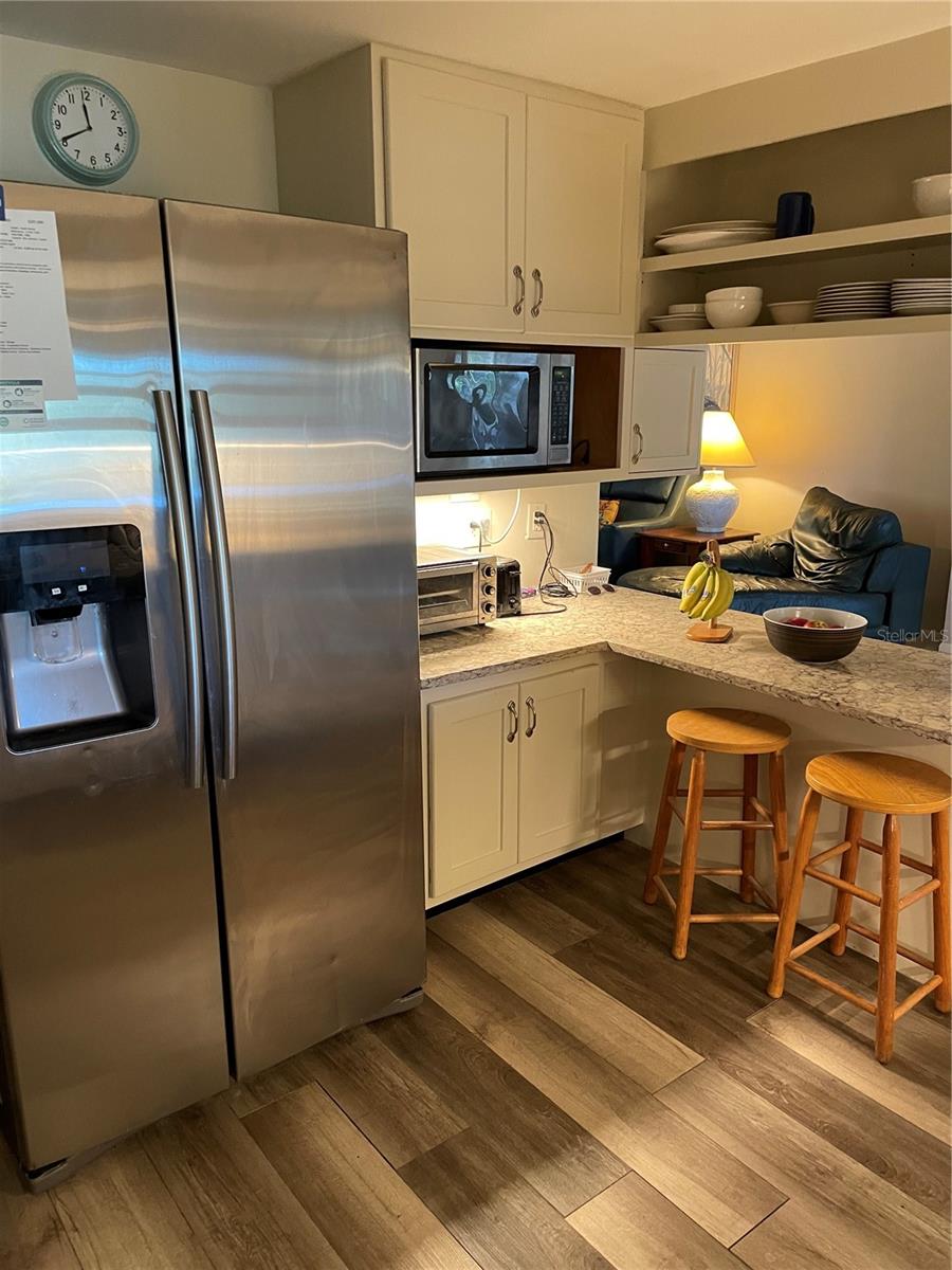 SOUTH VENICE - Residential Lease