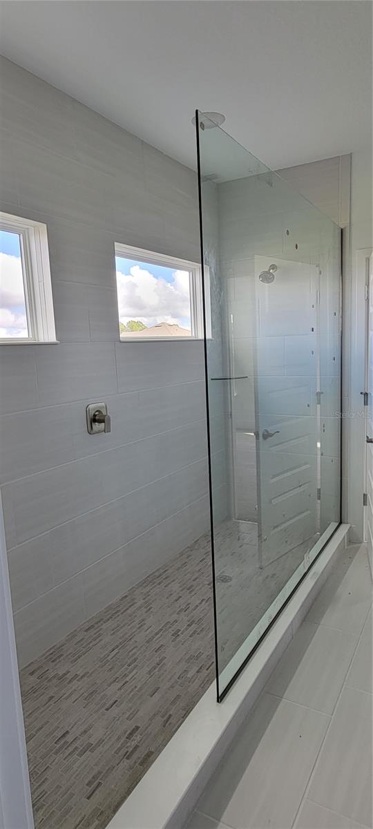 WINDING BAY PH 3 - Residential Lease