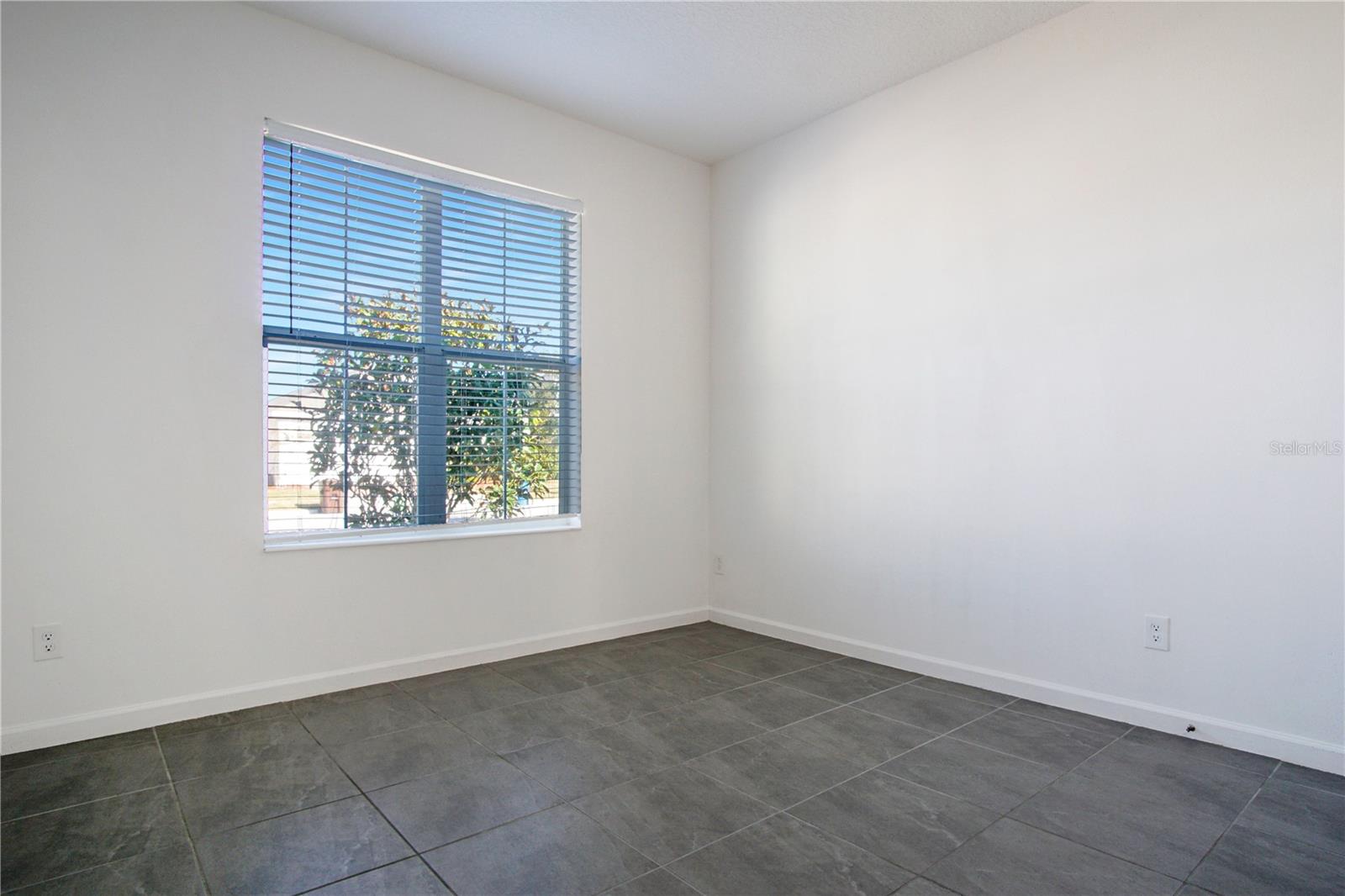 REDBRIDGE SQUARE - Residential Lease