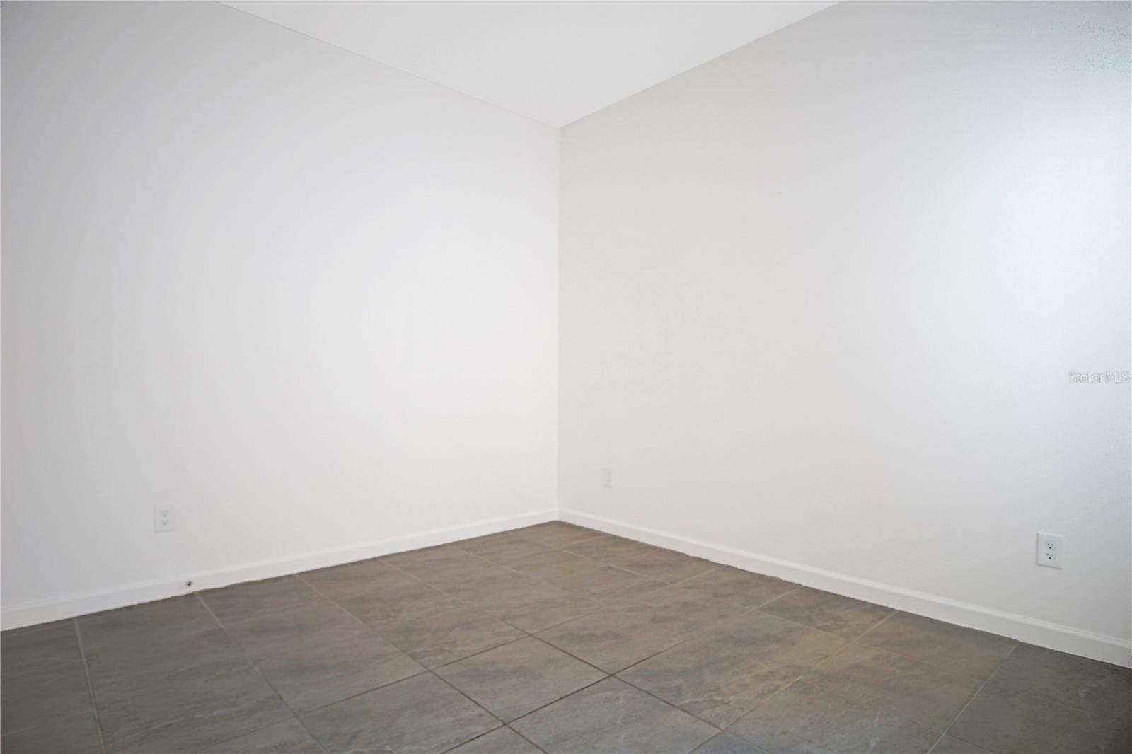 REDBRIDGE SQUARE - Residential Lease