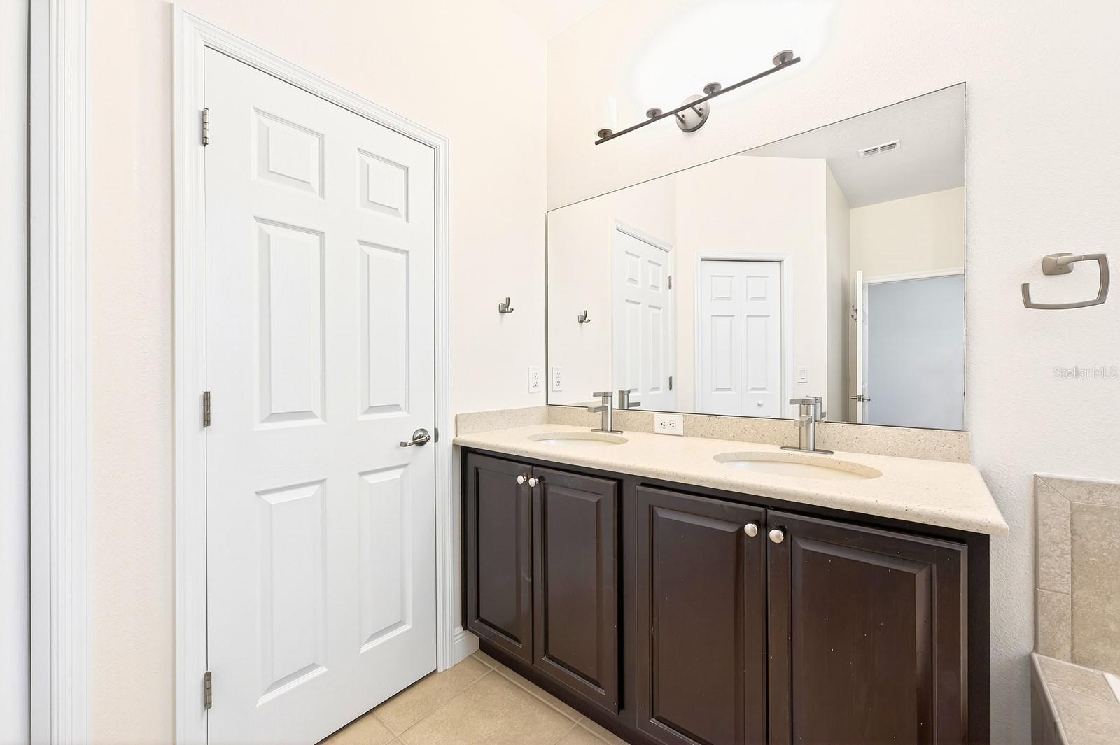 EMERSON PARK - Residential