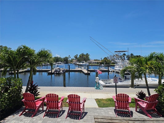 7150 N TAMIAMI TRL # N420, SARASOTA, FL 34243 - Image 56fce1895bebd58762b2a54a00bbce2a/1715767703