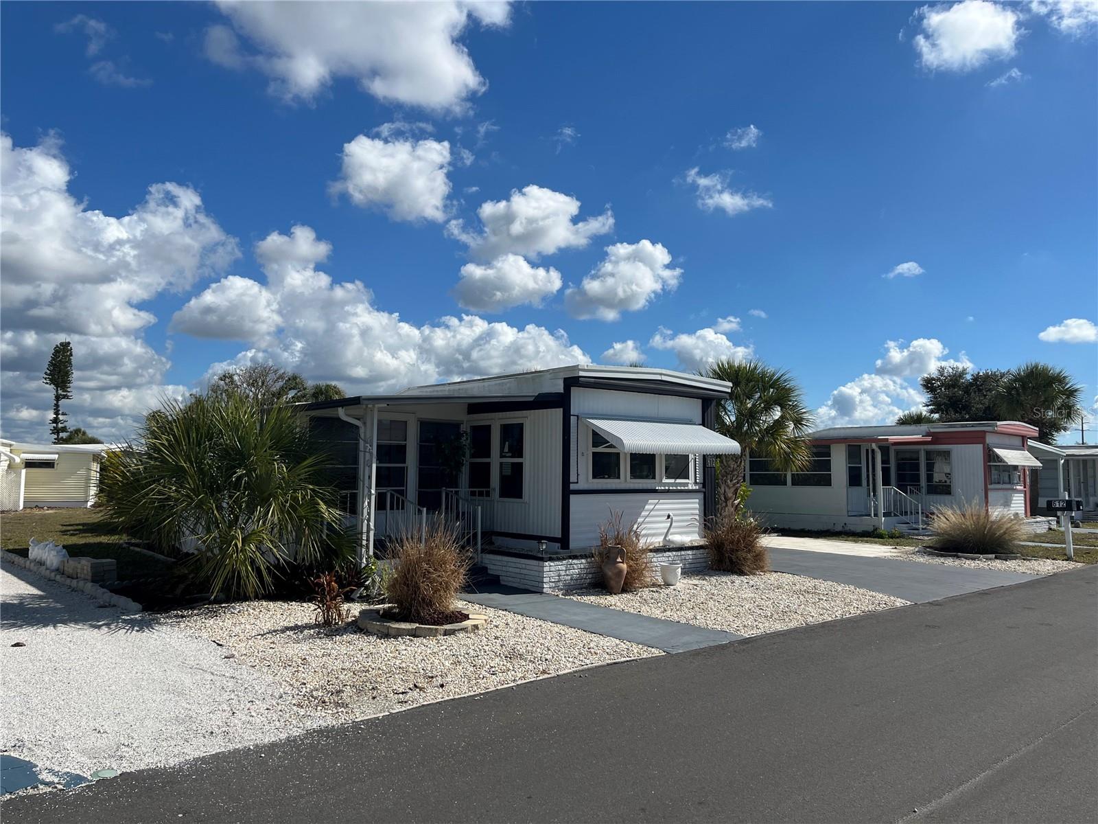 VENICE ISLE - Residential