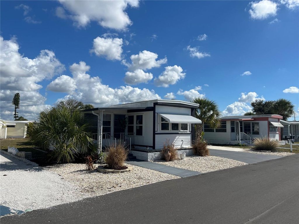 Photo of 612 Locarno Drive, Venice, FL 34285 (MLS # N6142582)