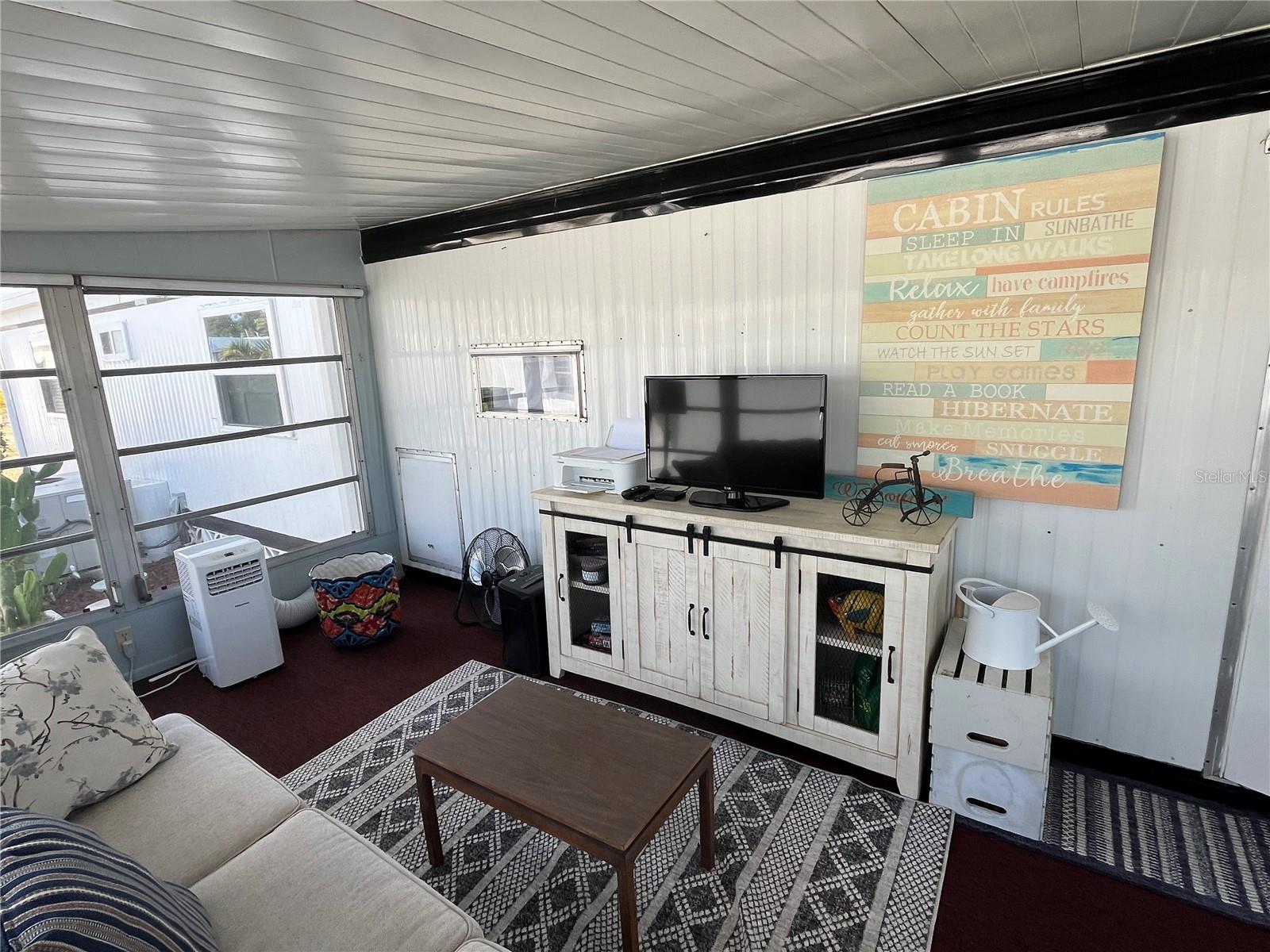 VENICE ISLE - Residential