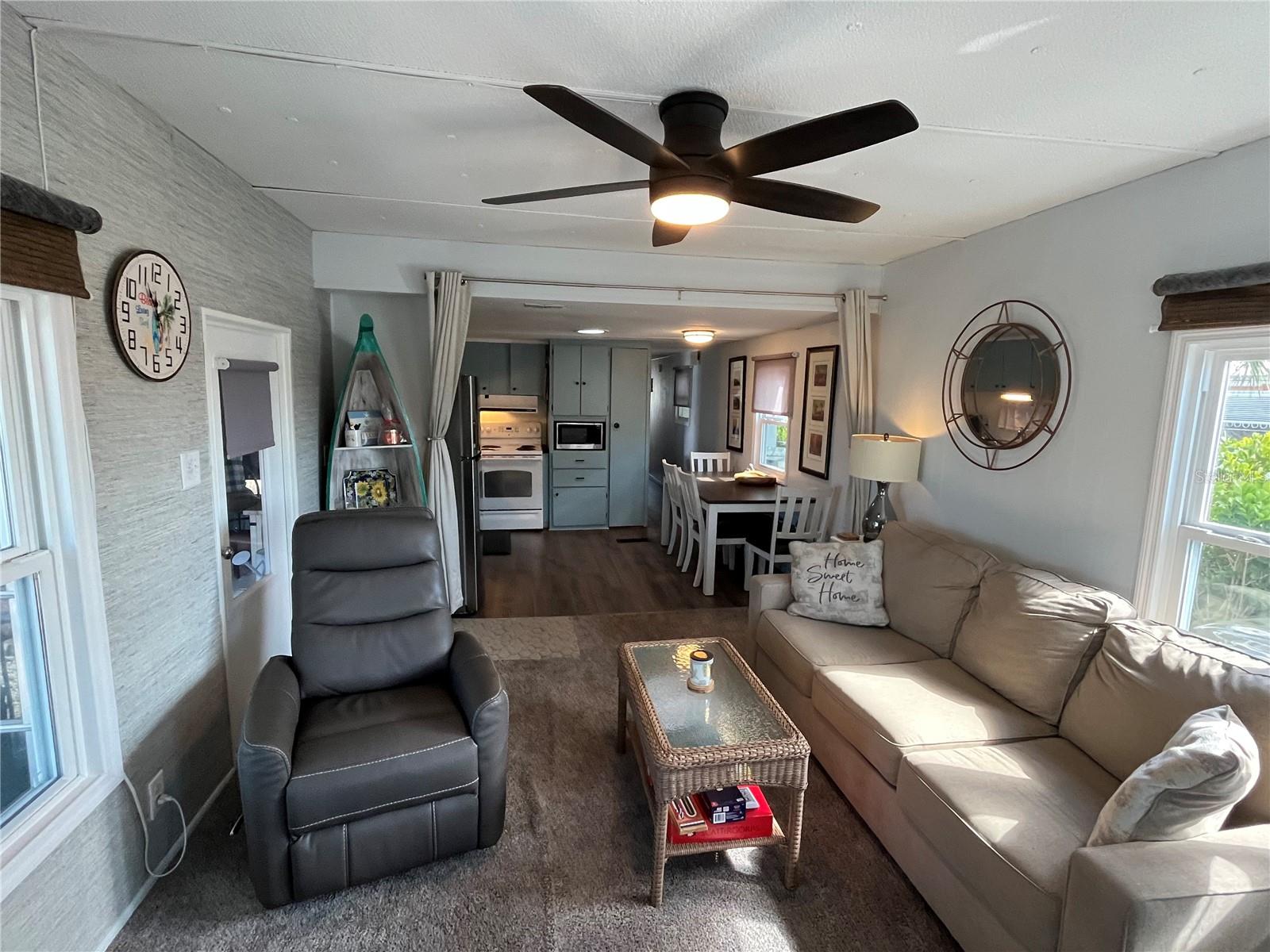 VENICE ISLE - Residential