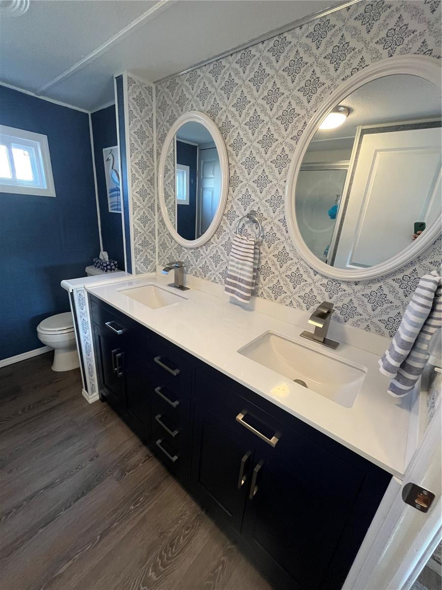 VENICE ISLE - Residential