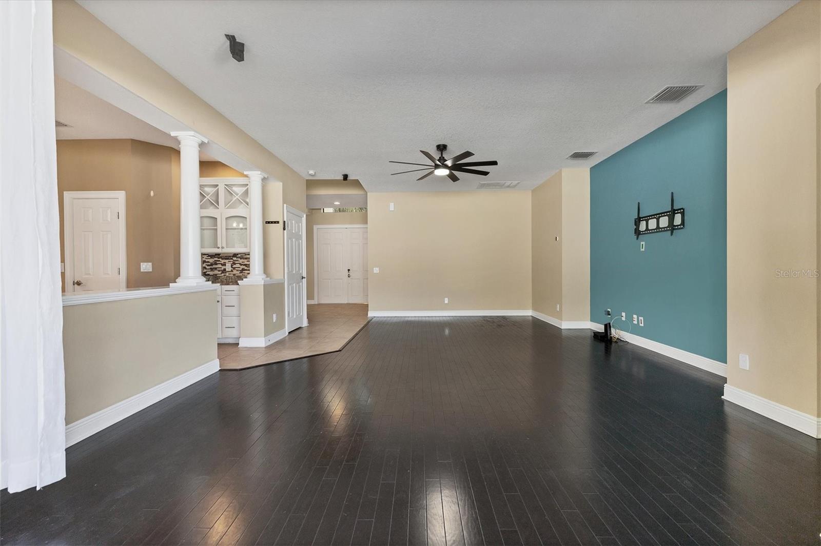 HERITAGE RESERVE - Residential