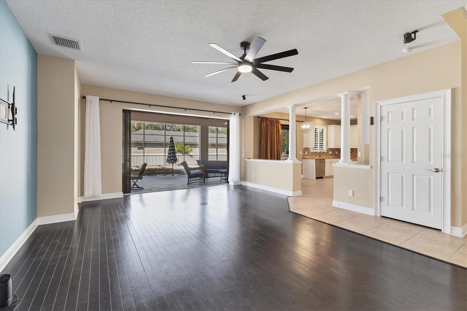 HERITAGE RESERVE - Residential