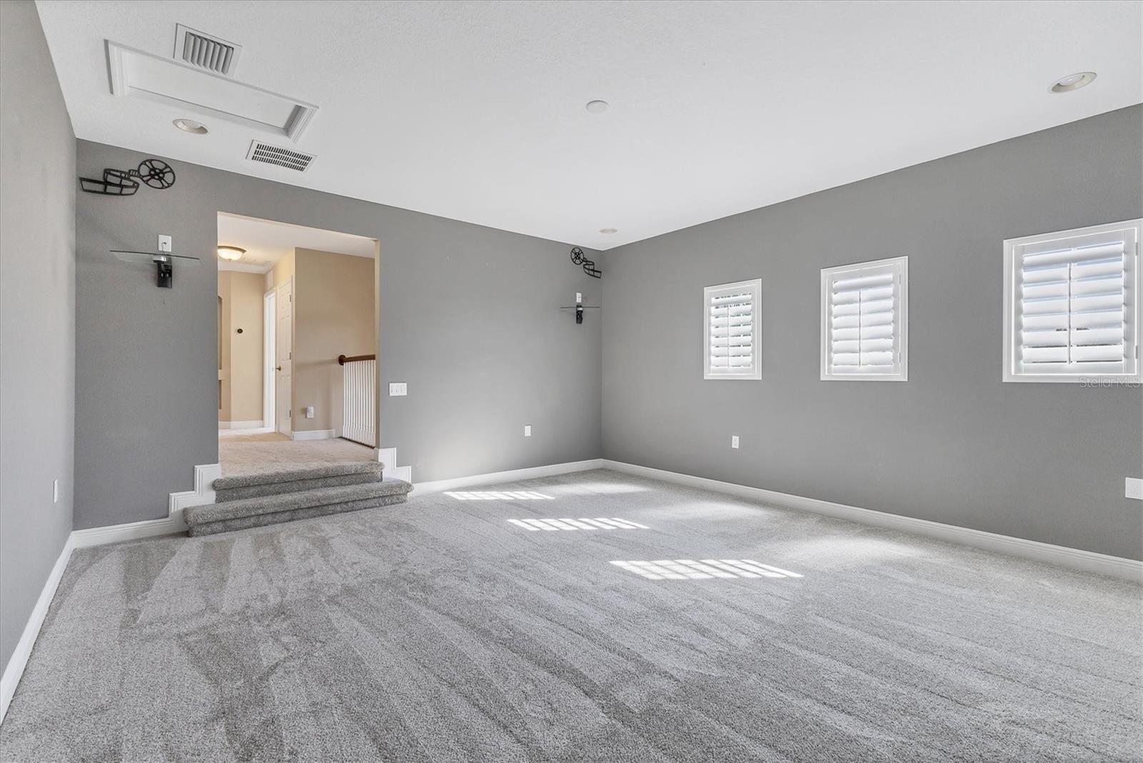 HERITAGE RESERVE - Residential