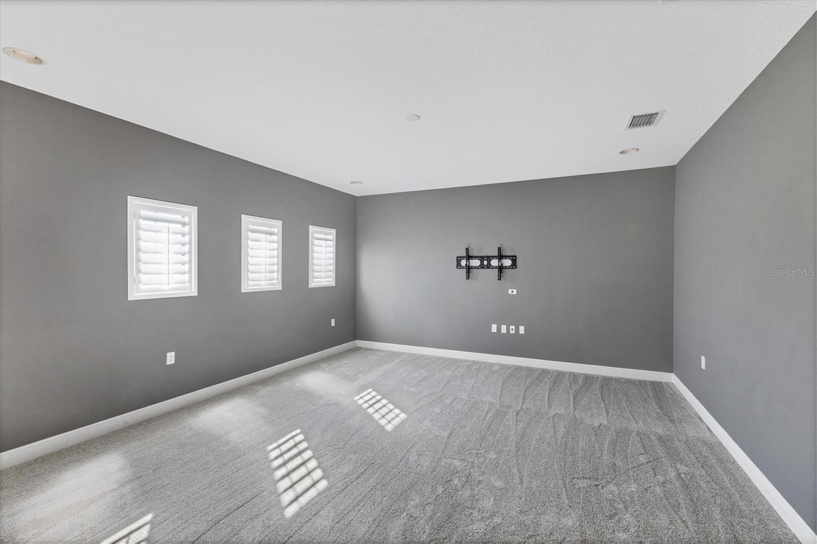 HERITAGE RESERVE - Residential