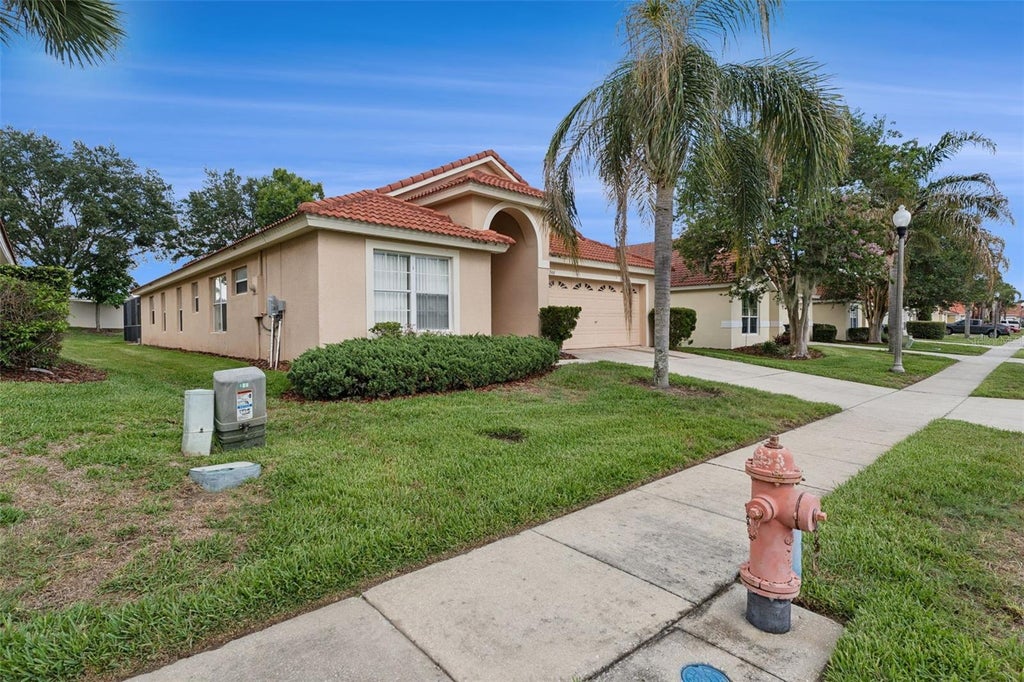 Photo of 1346 Solana Circle, Davenport, FL 33897 (MLS # O6439393)