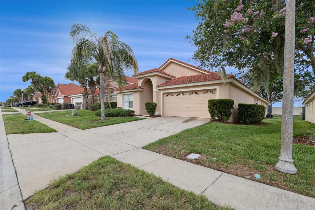 Photo of 1346 Solana Circle, Davenport, FL 33897 (MLS # O6439393)