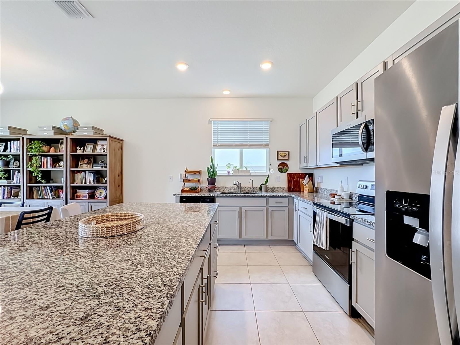 14210 59TH CIRCLE E, BRADENTON, FL, 34211 3 14210 59TH CIRCLE E
