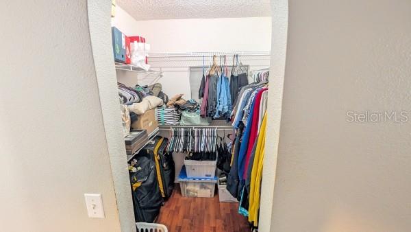 CROWN COLONY SUB - Residential Lease