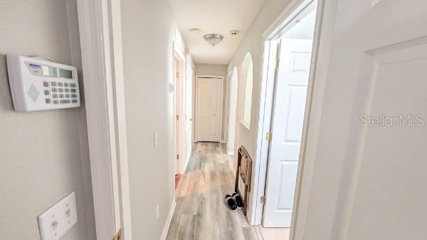 CROWN COLONY SUB - Residential Lease