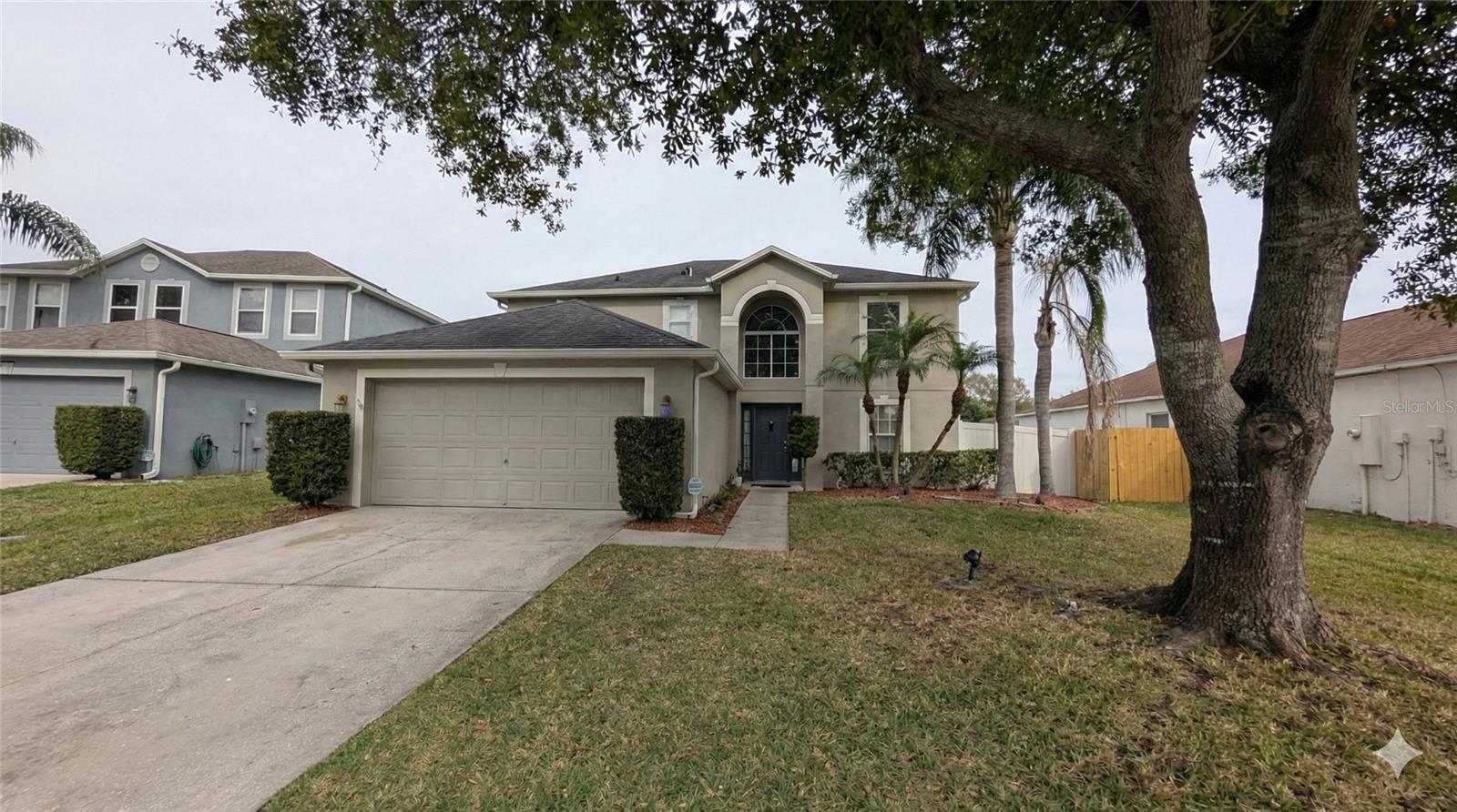 CROWN COLONY SUB - Residential Lease