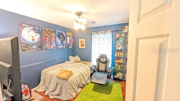 CROWN COLONY SUB - Residential Lease