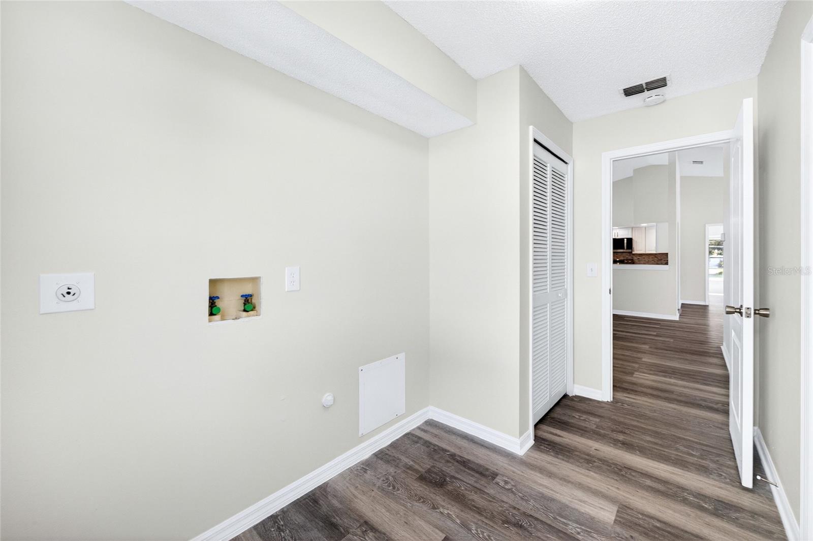 MILLWOOD VILLAGE - Residential
