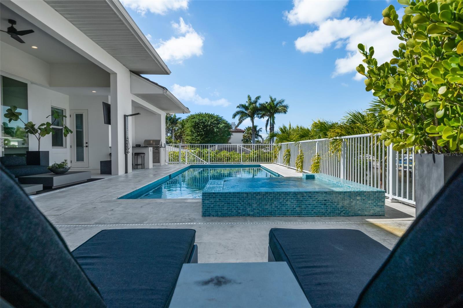 AQUALANE ESTATES 1ST UNIT - Residential