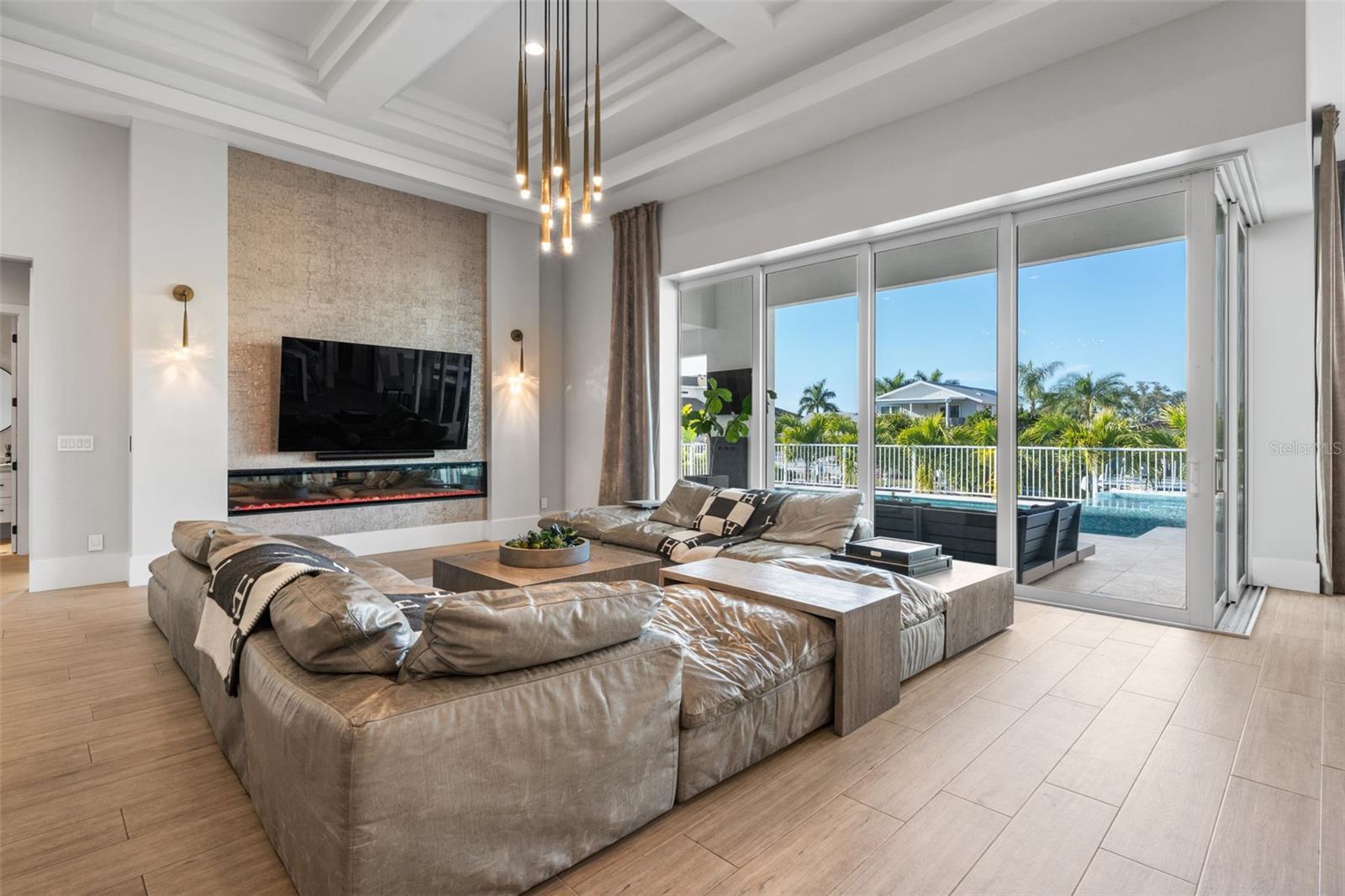 AQUALANE ESTATES 1ST UNIT - Residential