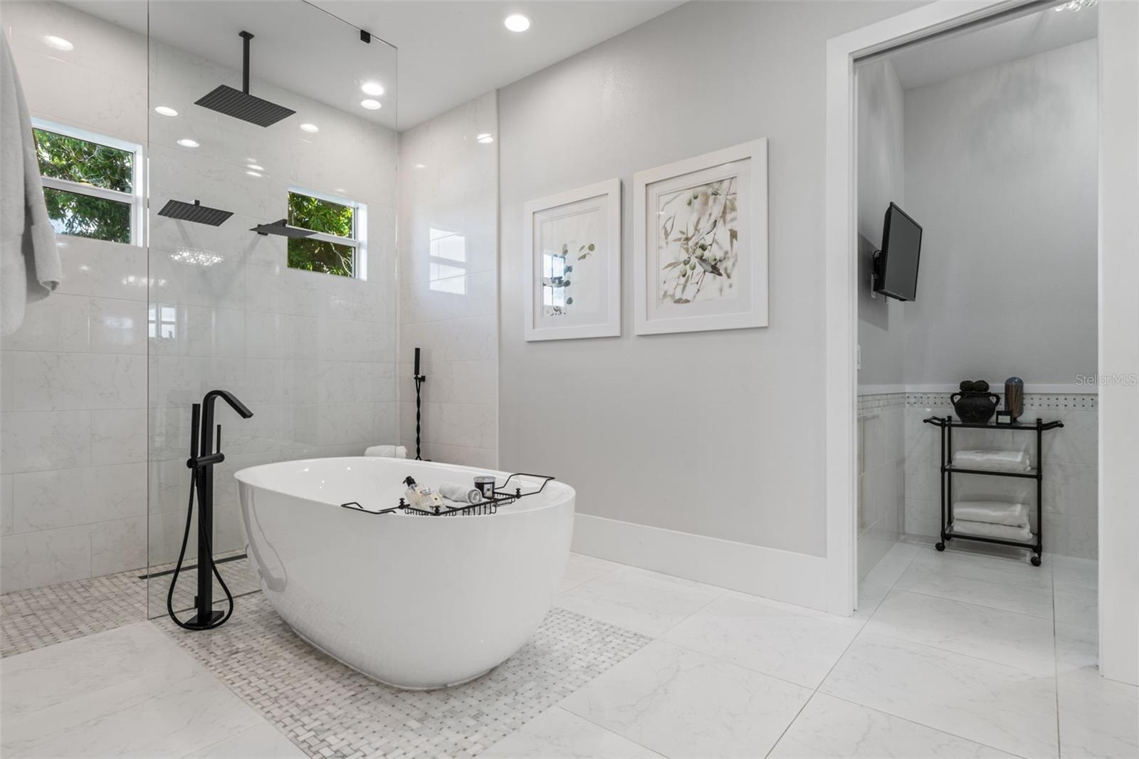 AQUALANE ESTATES 1ST UNIT - Residential