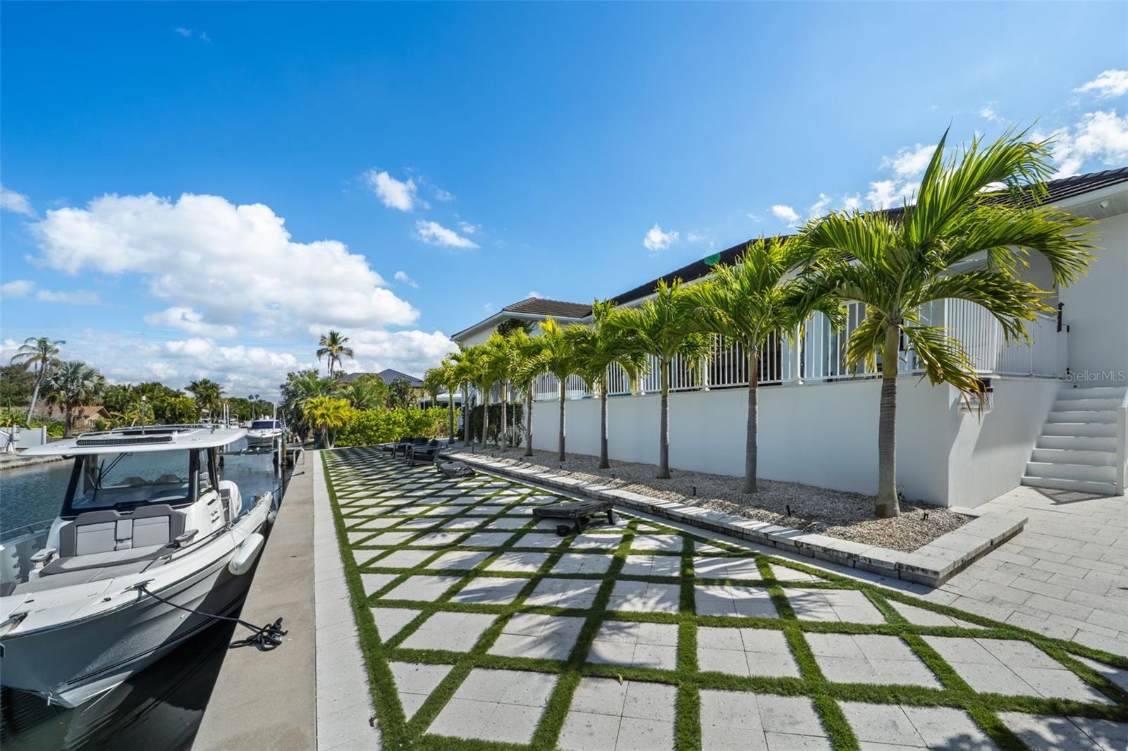 AQUALANE ESTATES 1ST UNIT - Residential