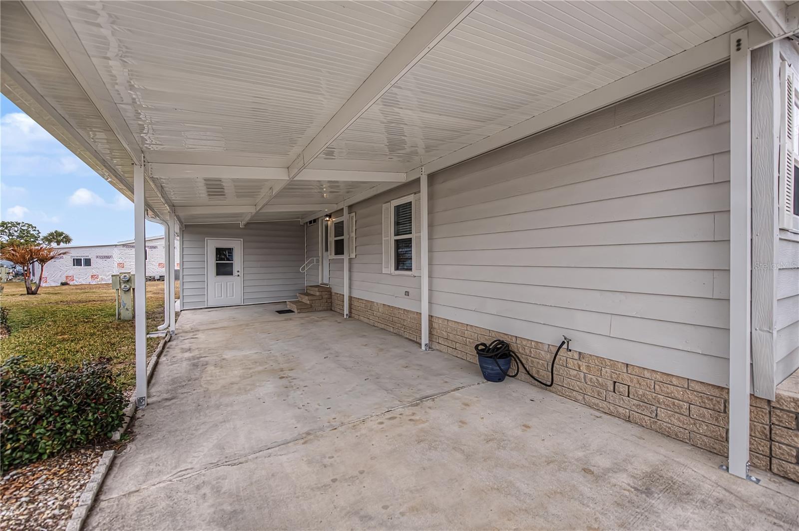 TANGERINE WOODS - Residential