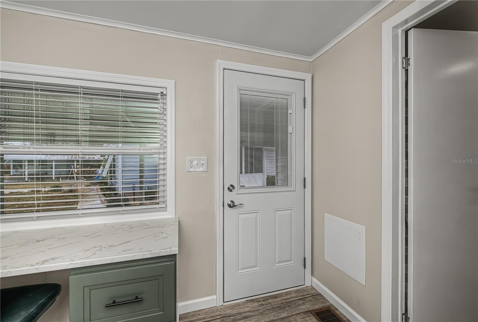 TANGERINE WOODS - Residential