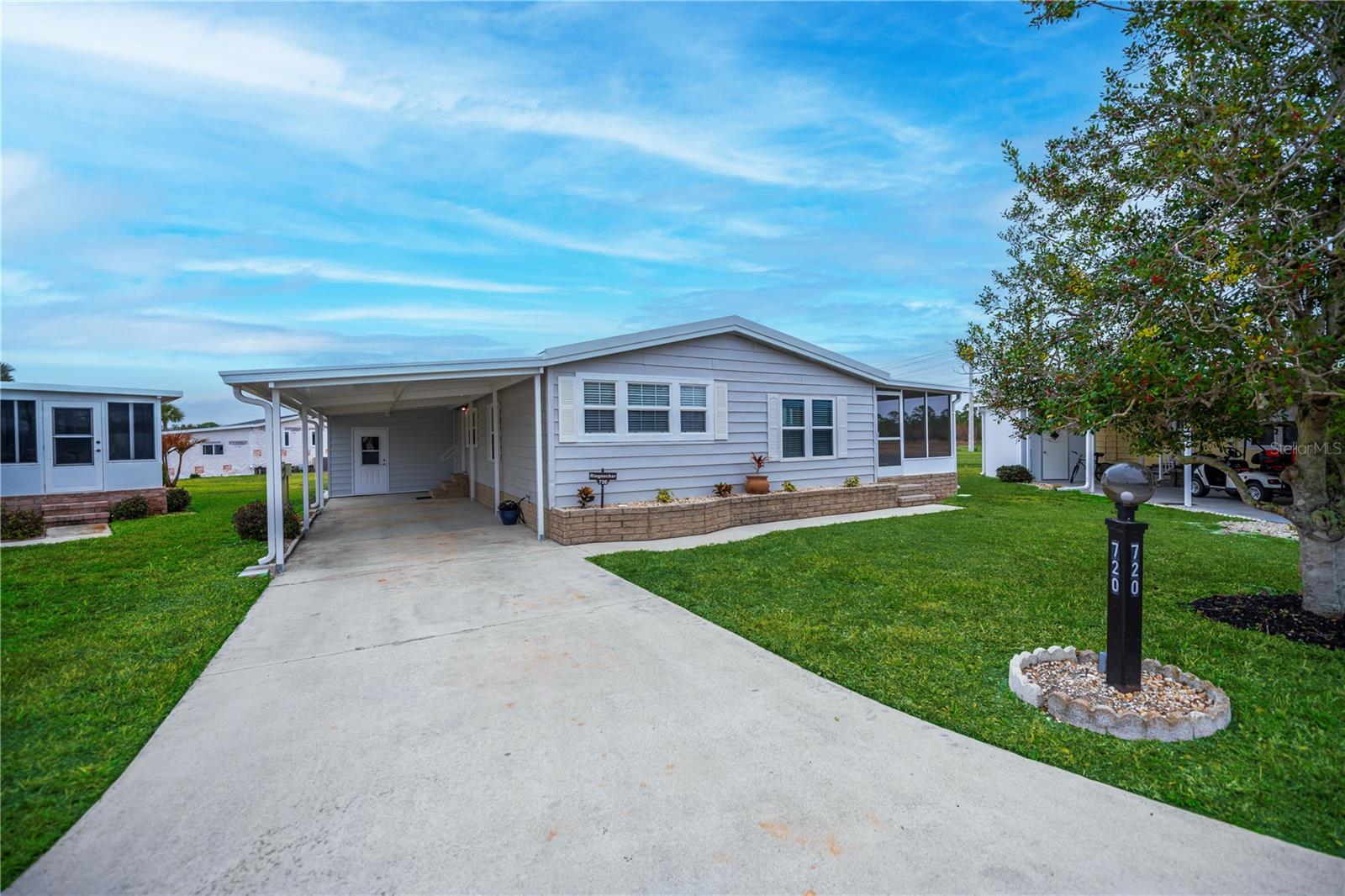 TANGERINE WOODS - Residential