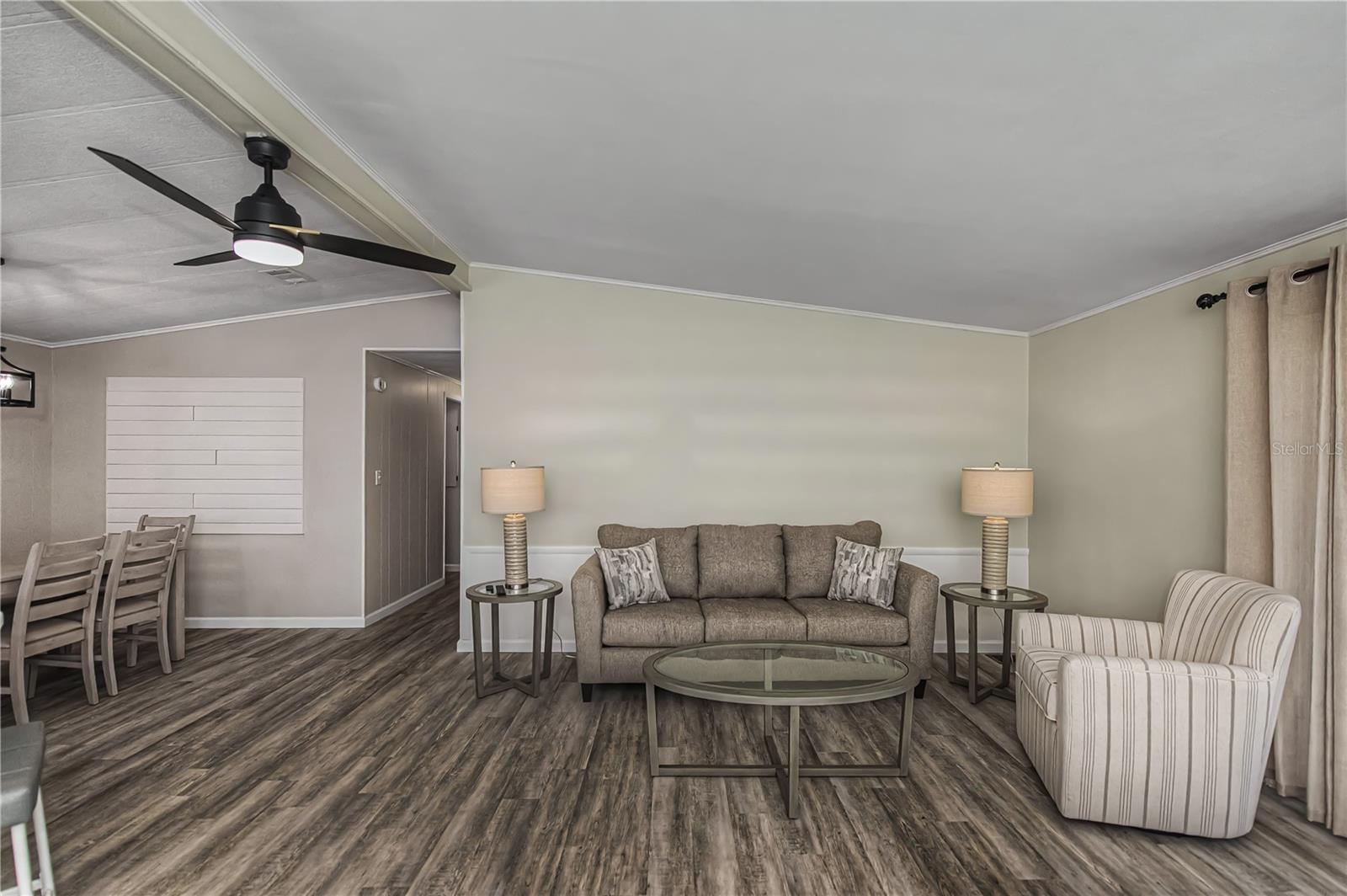 TANGERINE WOODS - Residential