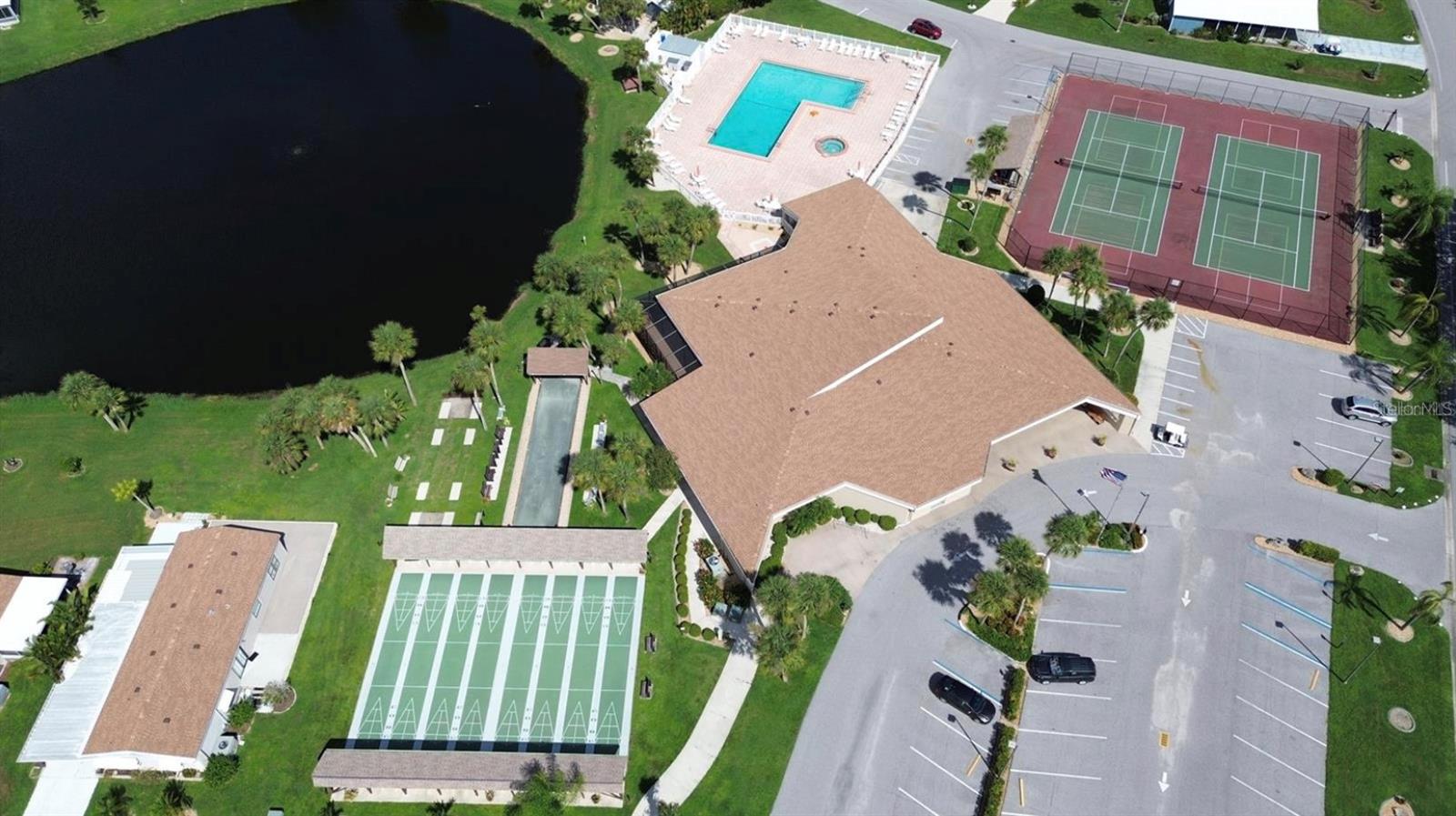 TANGERINE WOODS - Residential