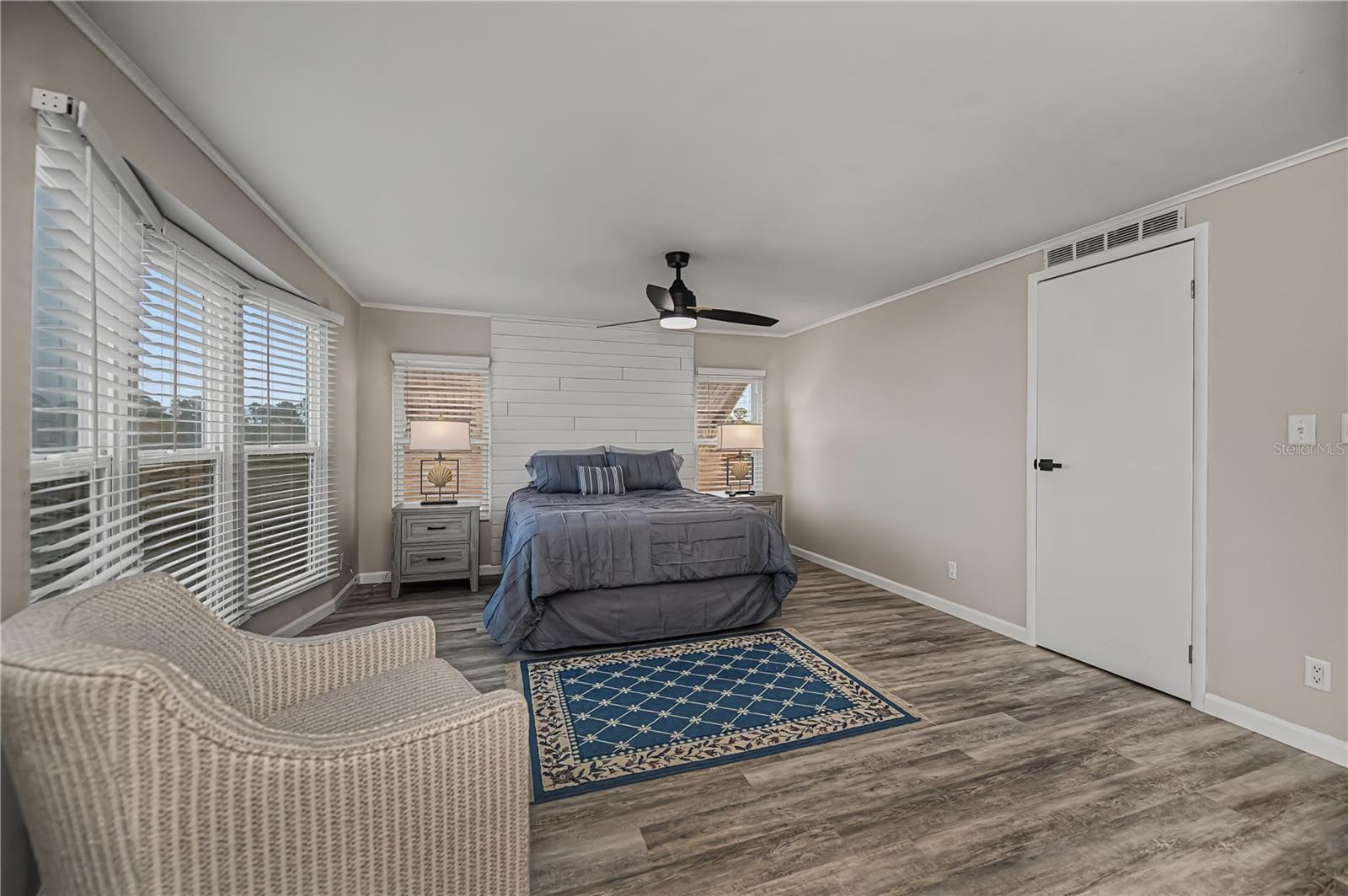 TANGERINE WOODS - Residential