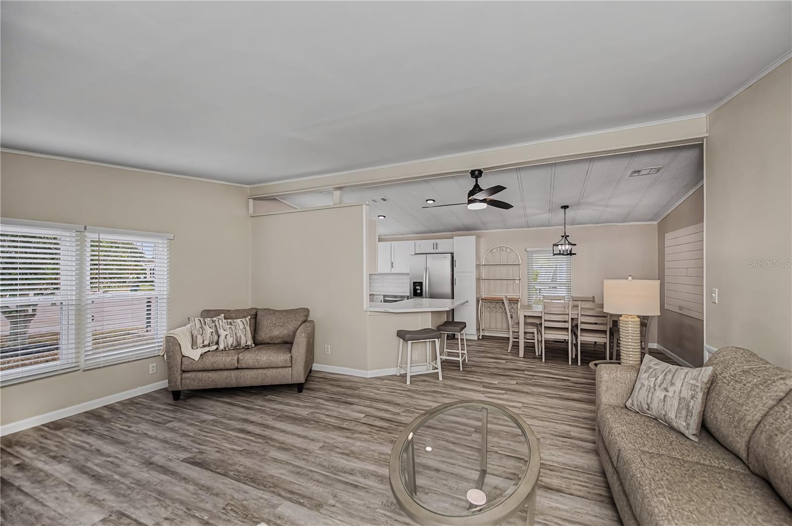 TANGERINE WOODS - Residential