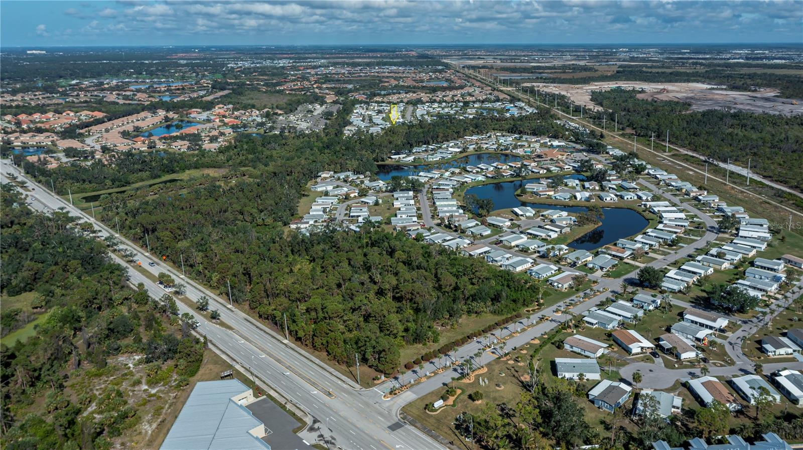 TANGERINE WOODS - Residential