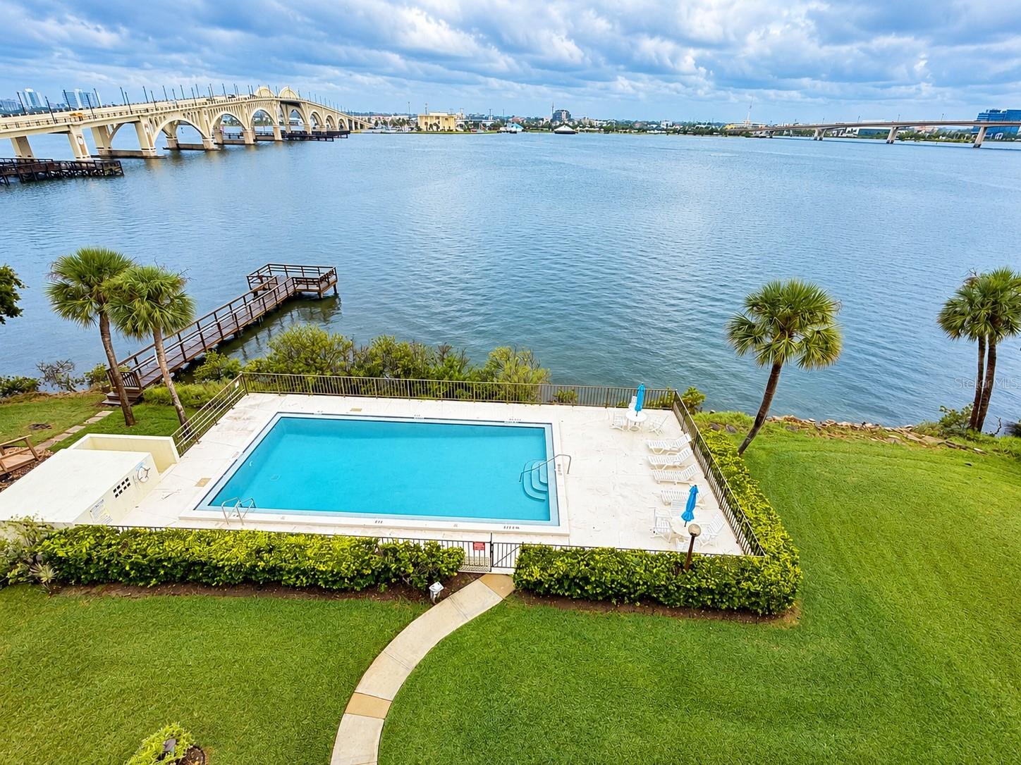 944 S PENINSULA DRIVE 4080