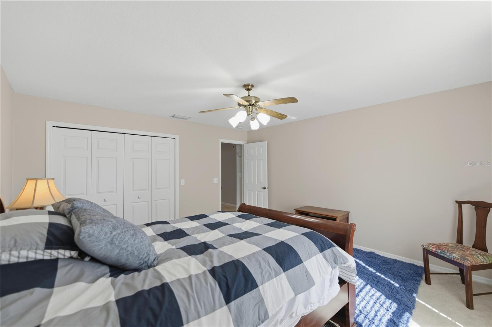 OAK TRAIL ESTATE - Residential Lease