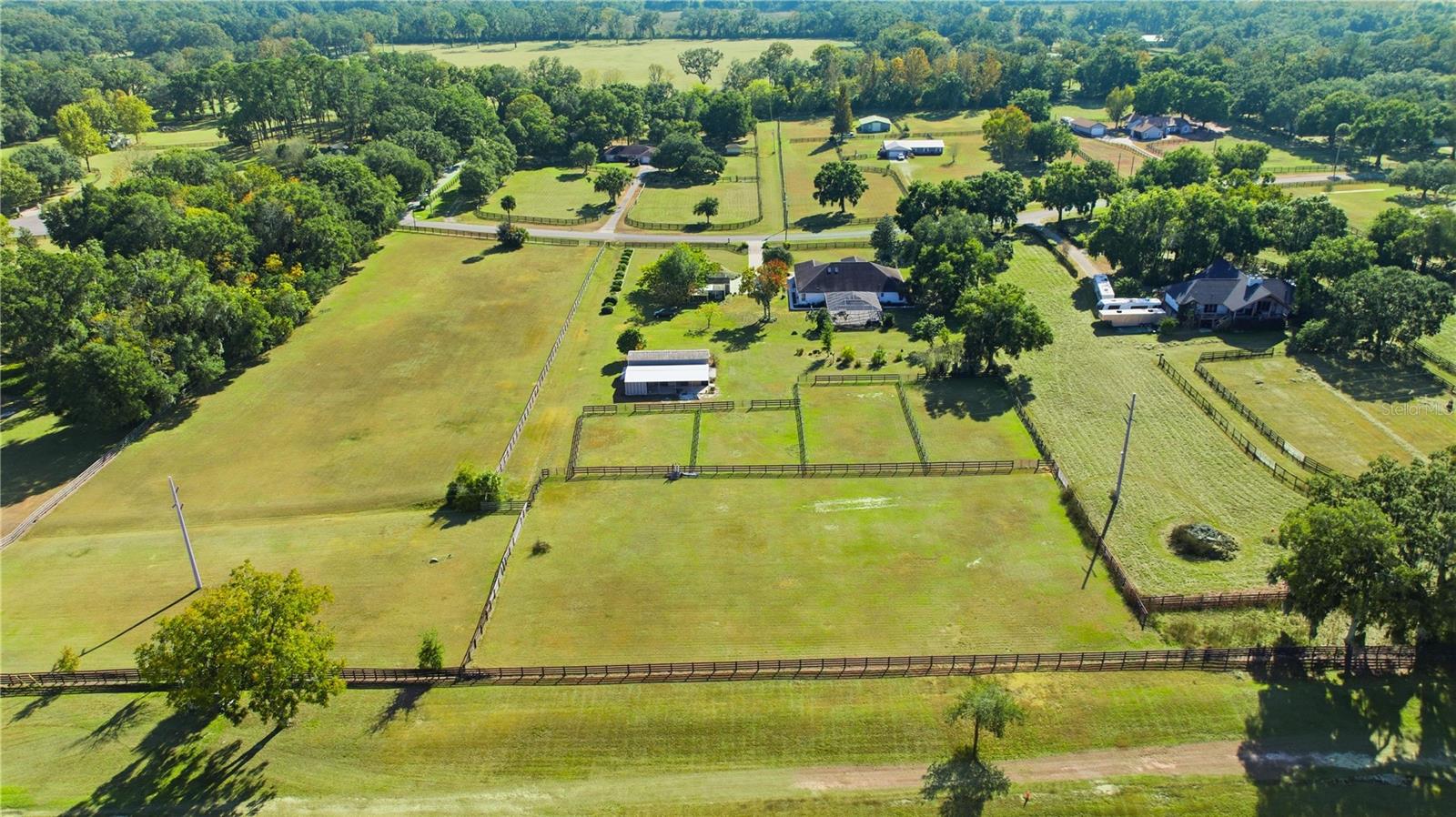 OAK TRAIL ESTATE - Residential Lease