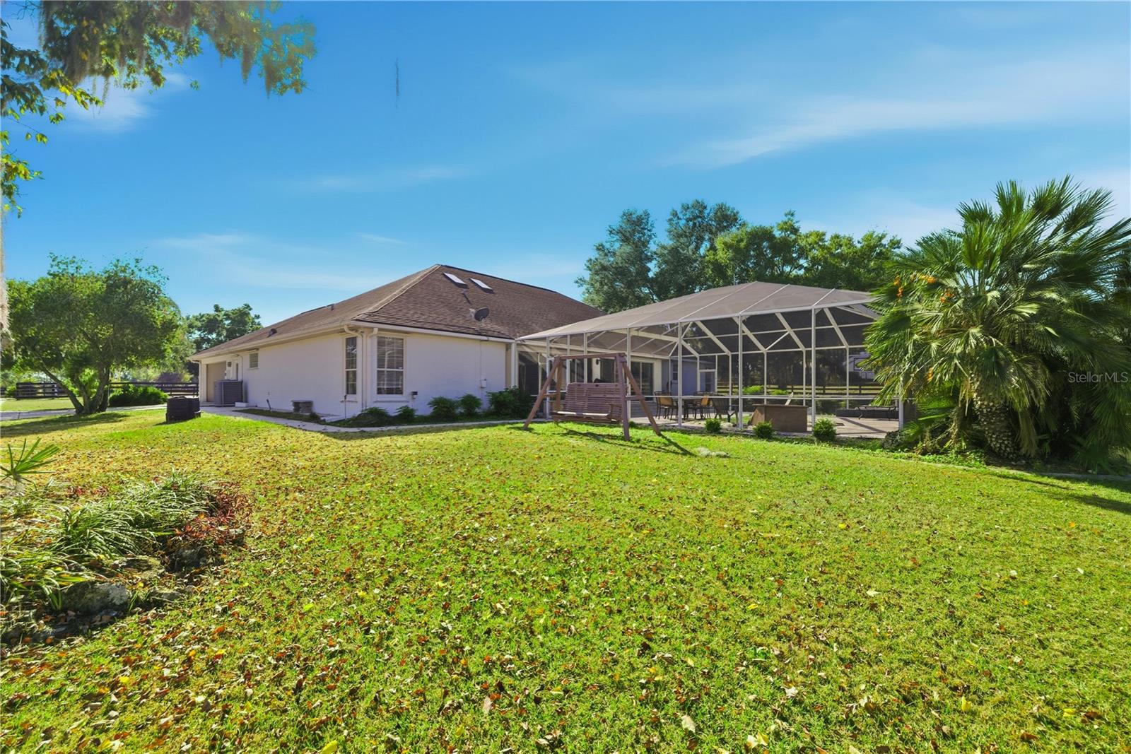 OAK TRAIL ESTATE - Residential Lease