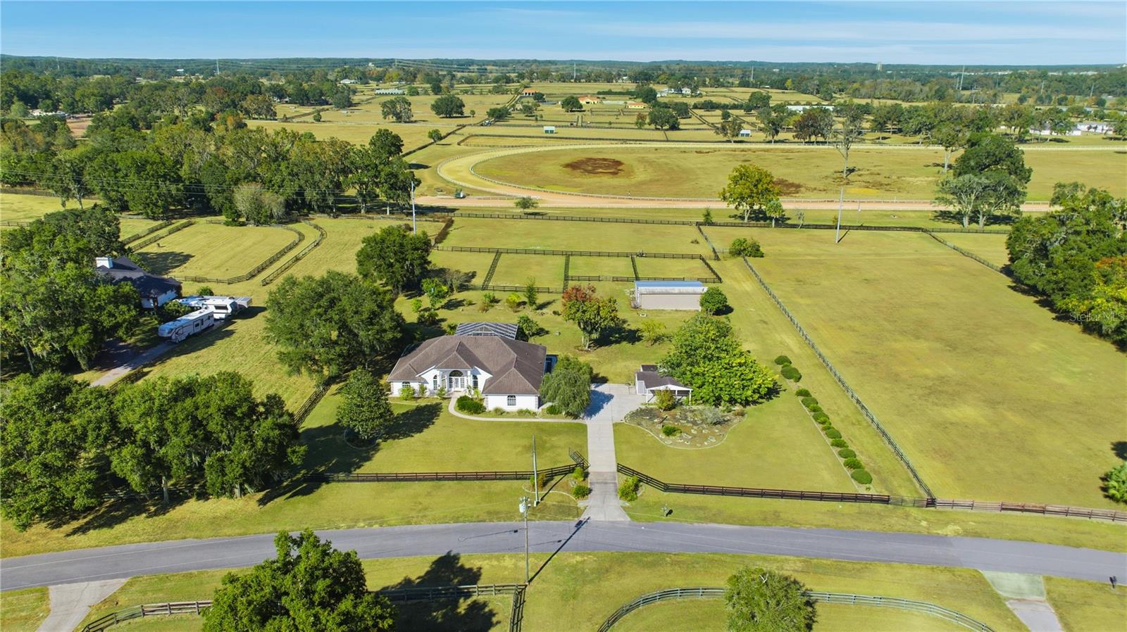 OAK TRAIL ESTATE - Residential Lease