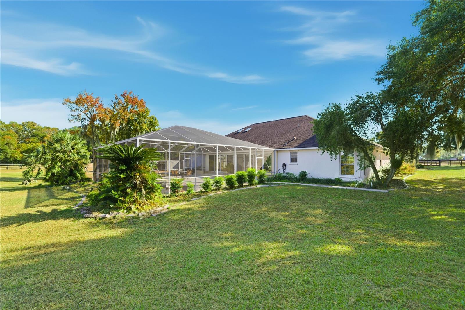 OAK TRAIL ESTATE - Residential Lease